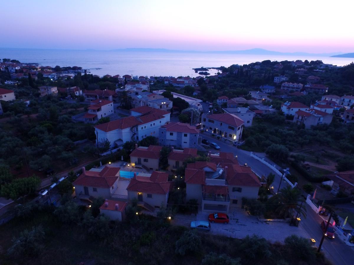 Finikes Apartments Sztúpa Kültér fotó